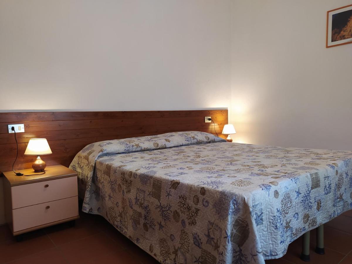 Appartamenti Gli Alberi Capoliveri  Luaran gambar